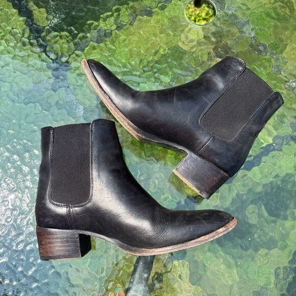 FRYE Dara black Leather Chelsea Boots Size 6 B - Picture 3 of 11